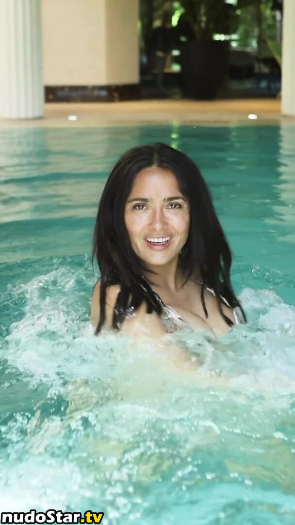 Salma Hayek / https: / salmahayek Photo OnlyFans Nue Fuitée #1507