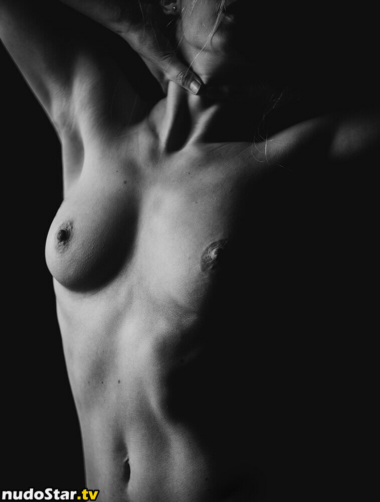 thinloth Photo OnlyFans Nue Fuitée #17