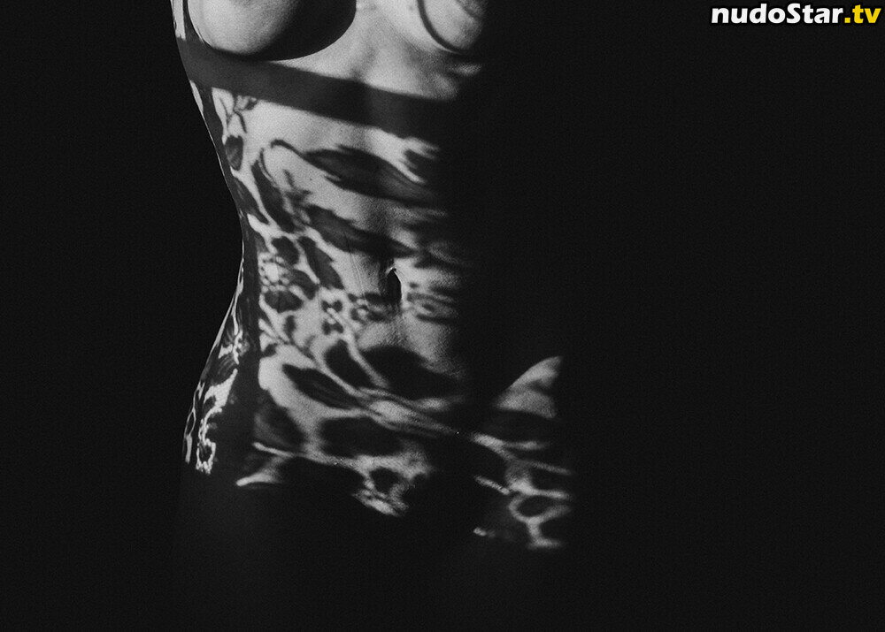 thinloth Photo OnlyFans Nue Fuitée #19