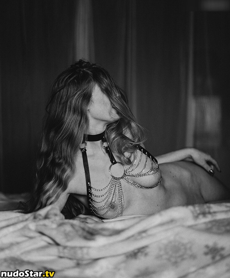 thinloth Photo OnlyFans Nue Fuitée #33