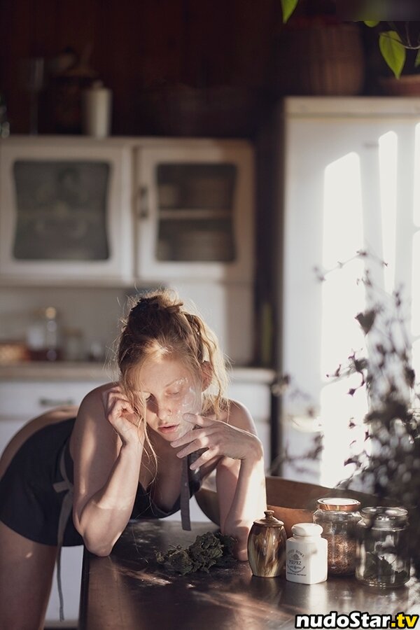 thinloth Photo OnlyFans Nue Fuitée #42